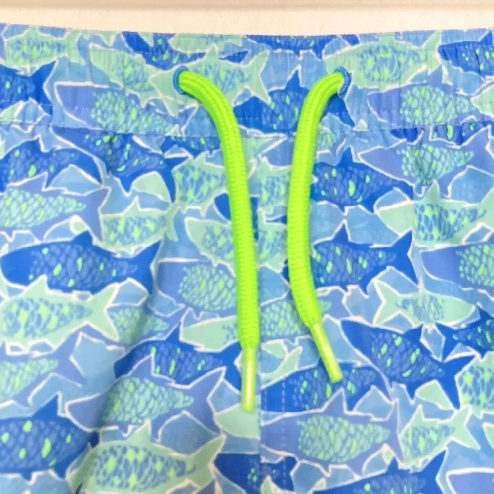 VINEYARD VINES Blue Shark Print Boys Size Medium Swim Swimming Shorts Trunks